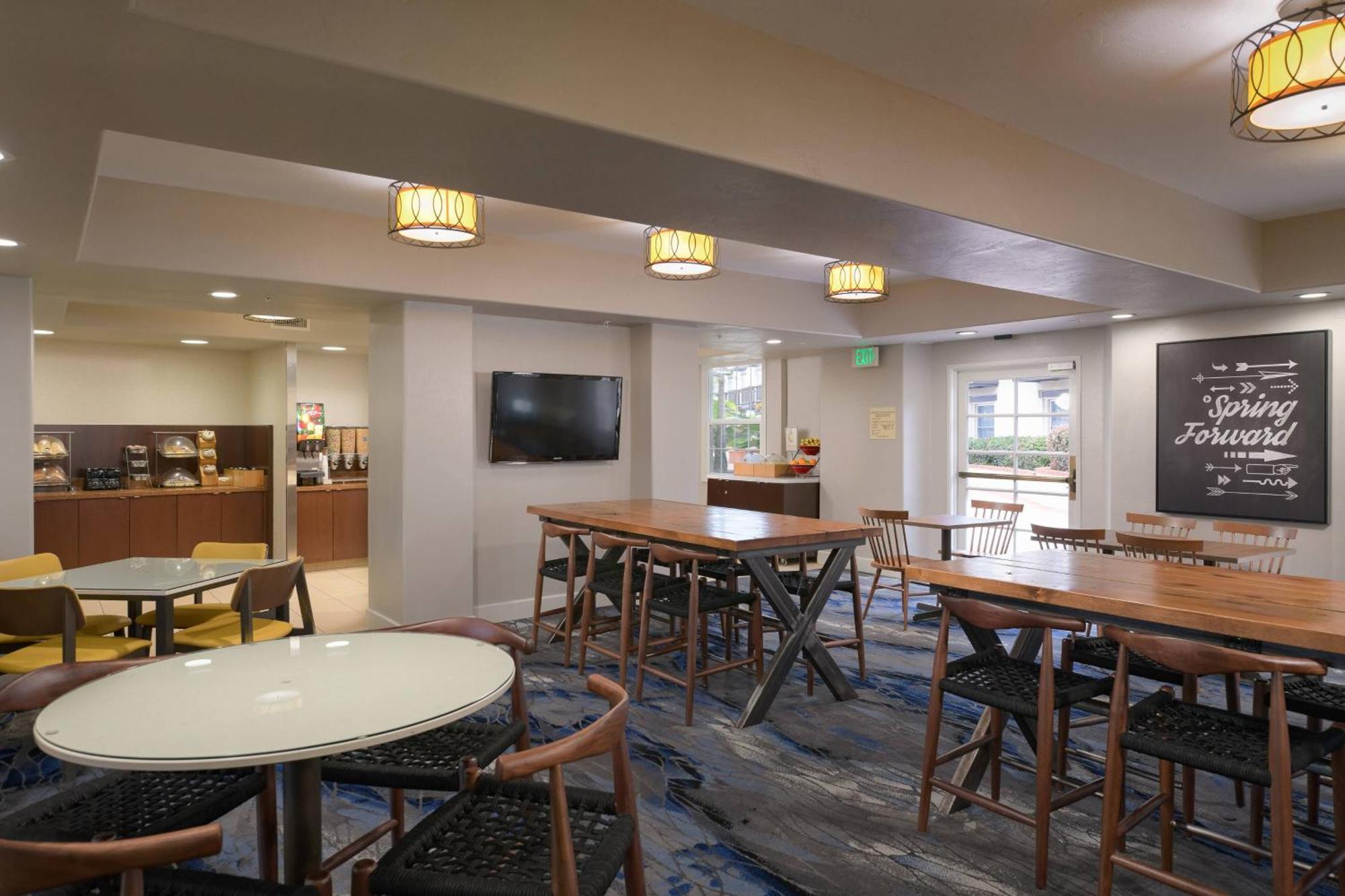 Fairfield Inn & Suites San Diego Old Town Eksteriør bilde